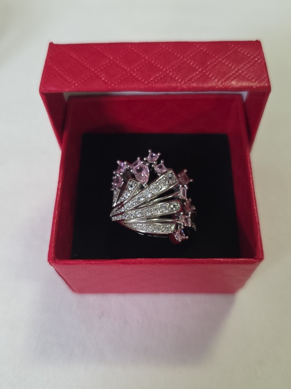Starburst Fan Style Ring Pink Sparkly Clear Stones Silver Tone Metal Adjustable